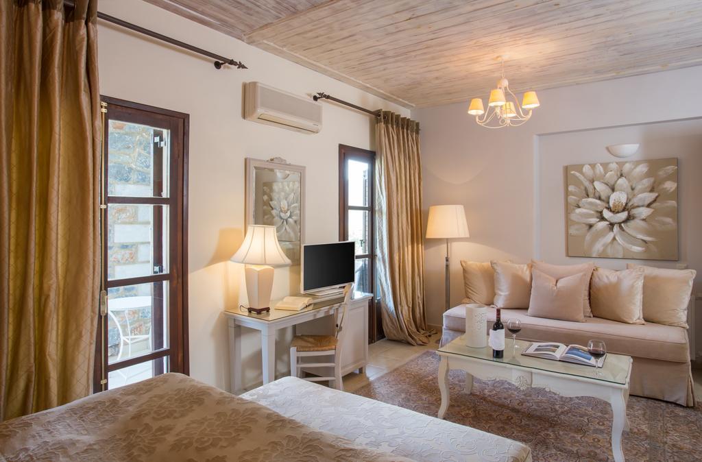 Porto Vitilo Boutique Hotel Karavosztászi Kültér fotó